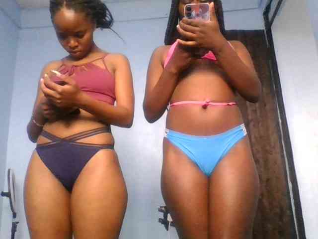 Slutgals2 Live Webcam on BongaCams