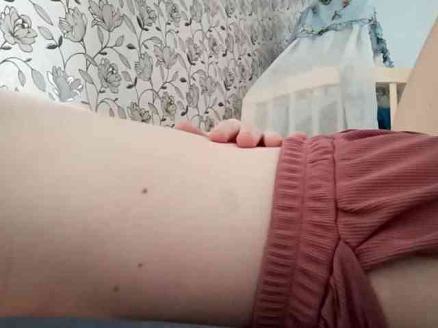 KristleKumro webcam
