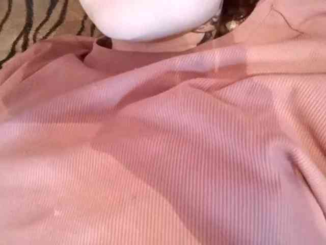 KristleKumro webcam