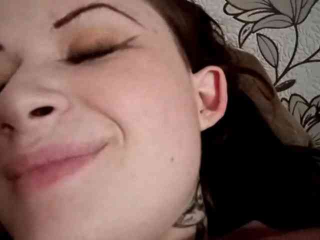 KristleKumro webcam