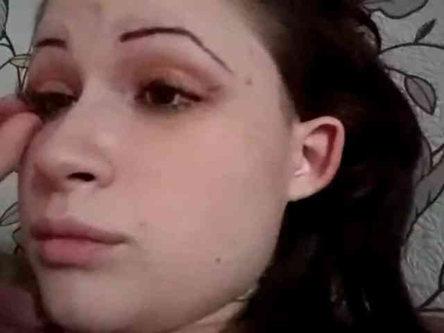 KristleKumro webcam