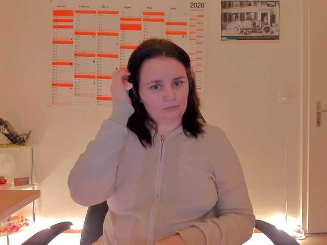 Elieen2's BongaCams show and profile