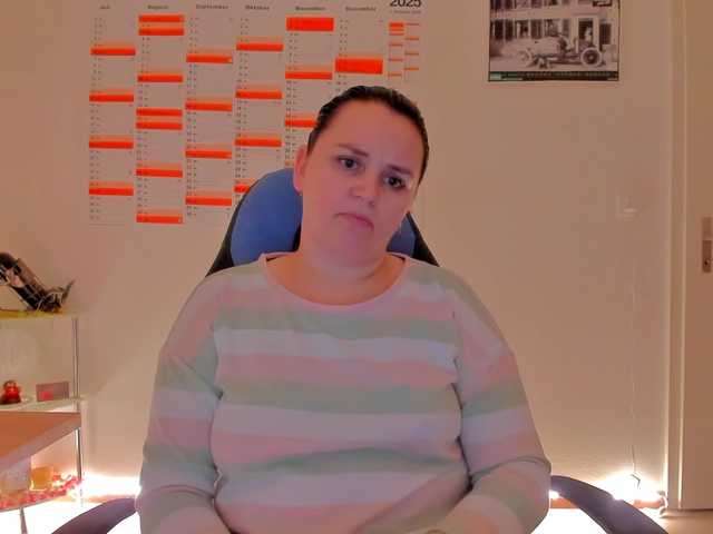 Elieen2's Thumb Image