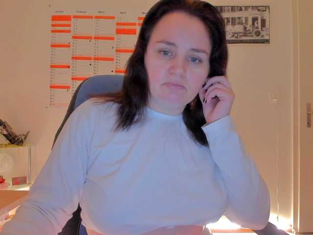 Elieen2's BongaCams show and profile