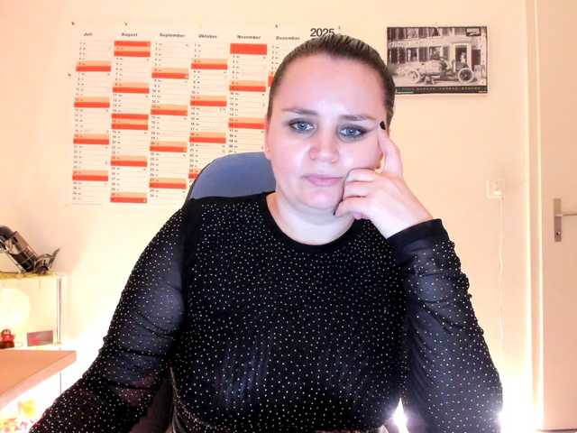 Elieen2 Live Cam on BongaCams and RICams