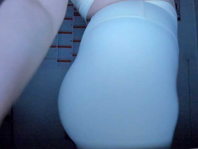 Elieen2's BongaCams show and profile