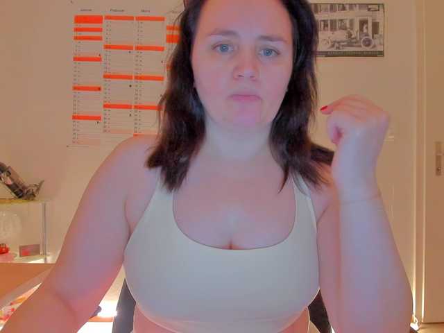 Elieen2 – webcam model profile photo