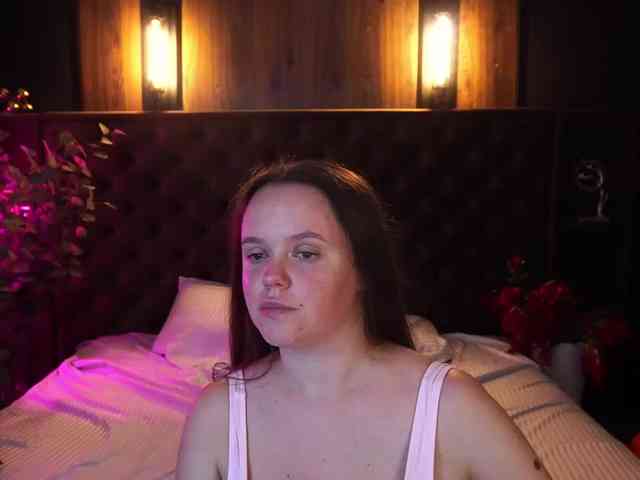 GoldenPeachy GoldenPeachy