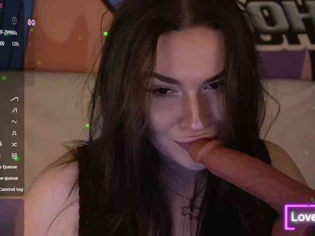 AliceOfWonders webcam