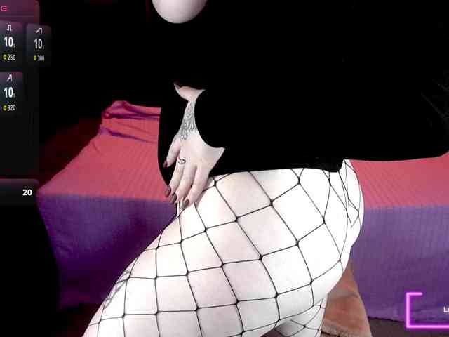 AliceOfWonders webcam