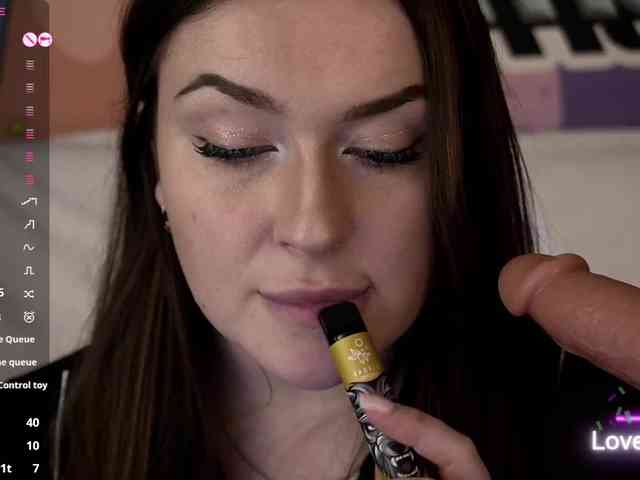 AliceOfWonders webcam