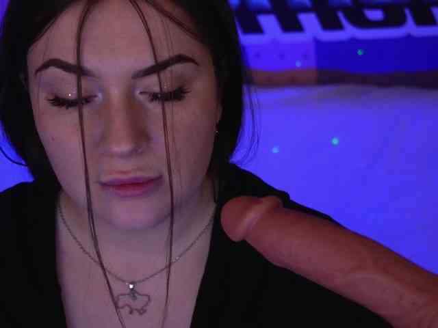 AliceOfWonders webcam