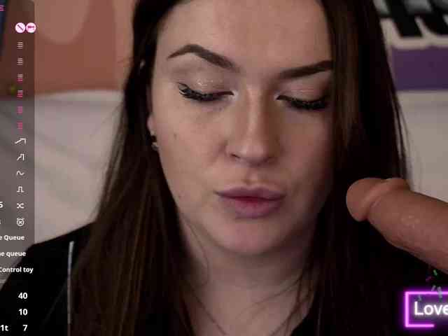 AliceOfWonders webcam