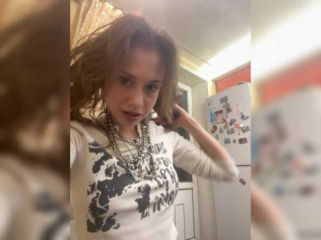 PesPsyPes – webcam model profile photo