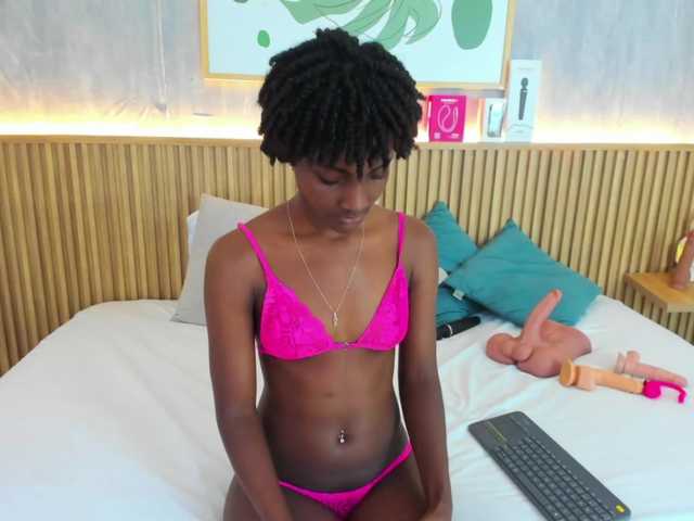 kenya-stone's BongaCams show and profile