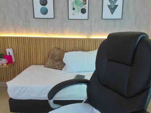 kenya-stone Live Webcam on BongaCams