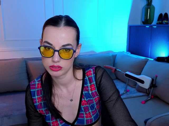 EmmaJakson's BongaCams show and profile