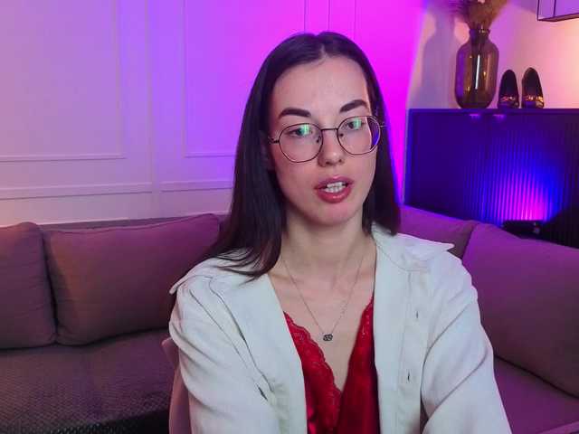 EmmaJakson's Thumb Image