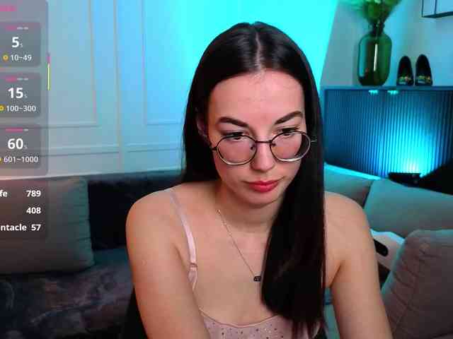 EmmaJakson EmmaJakson