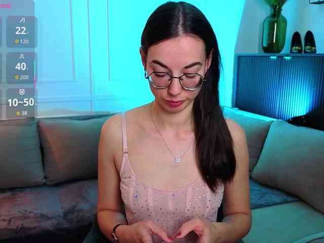 EmmaJakson EmmaJakson