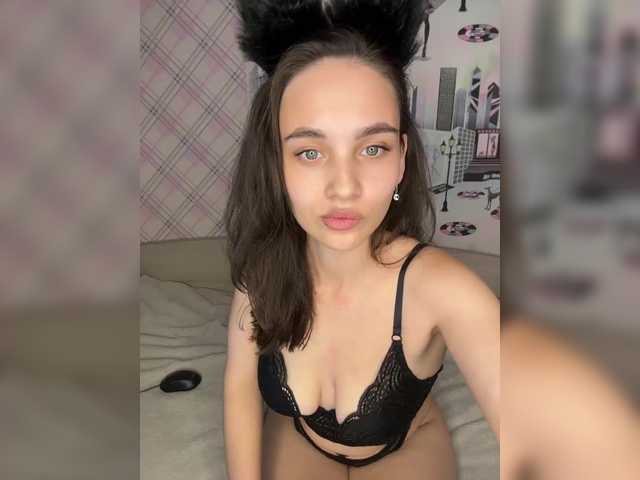 likewomansOne – webcam model profile photo
