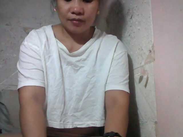 lovelysweet4u Live Cam on BongaCams