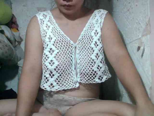 lovelysweet4u webcam