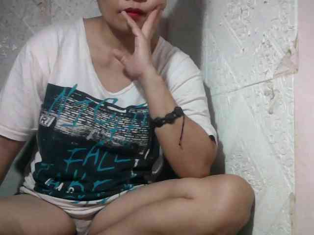 lovelysweet4u webcam