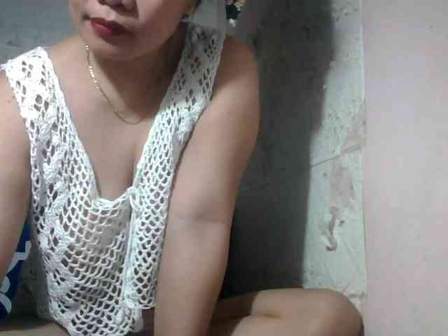 lovelysweet4u webcam