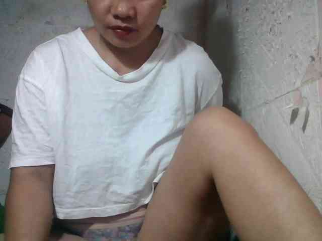 lovelysweet4u webcam