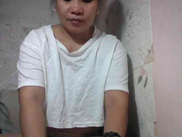 lovelysweet4u webcam