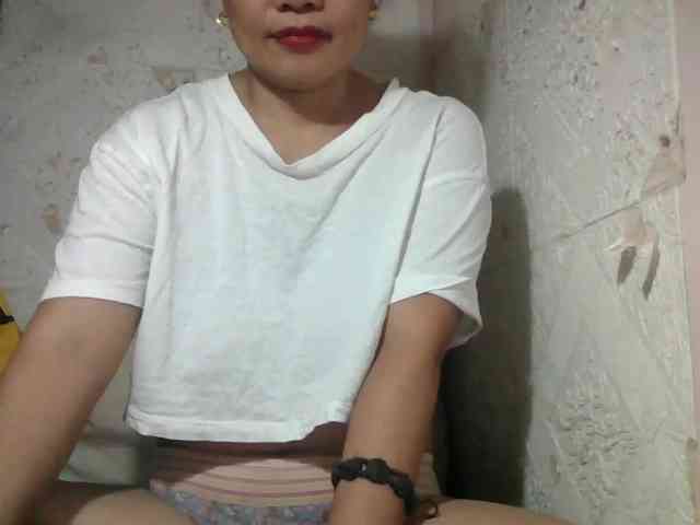 lovelysweet4u webcam