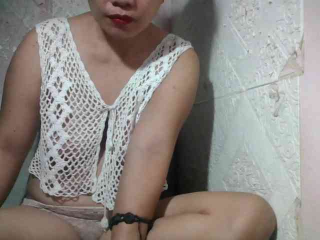 lovelysweet4u webcam