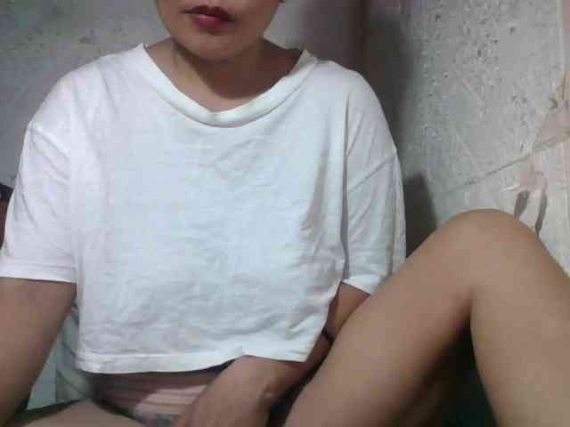 lovelysweet4u webcam