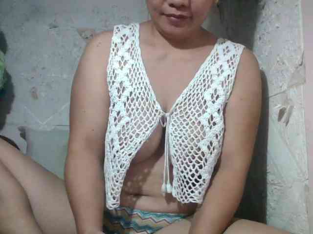 lovelysweet4u webcam