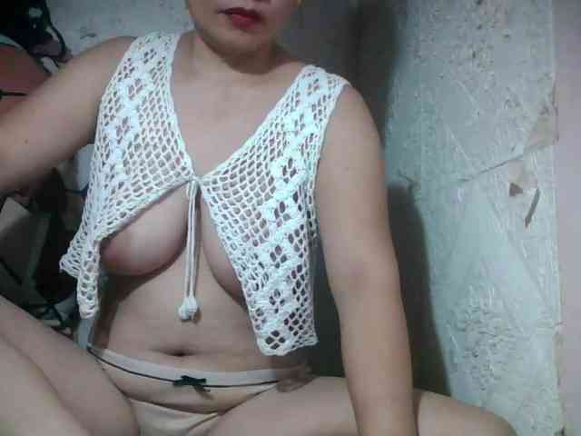 lovelysweet4u webcam