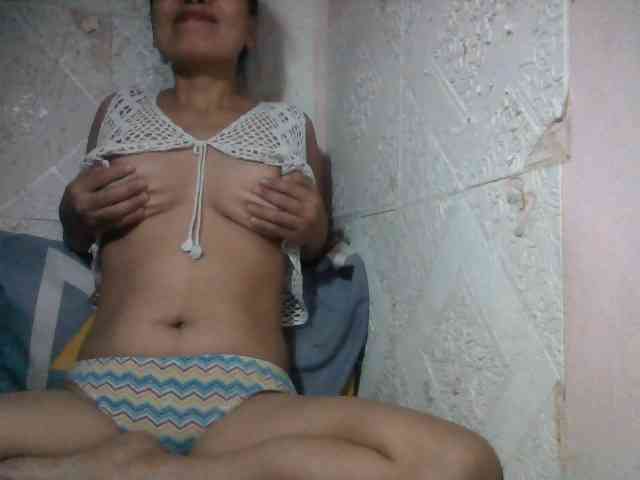 lovelysweet4u webcam