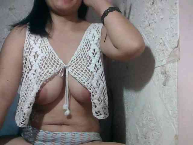 lovelysweet4u webcam