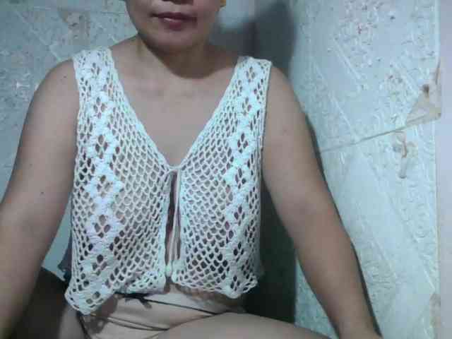 lovelysweet4u webcam
