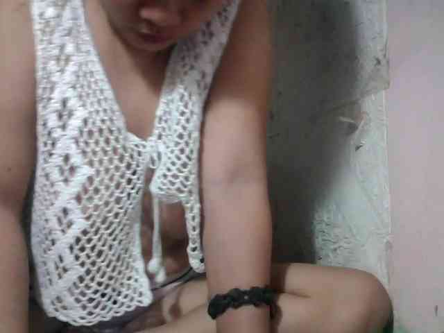 lovelysweet4u webcam