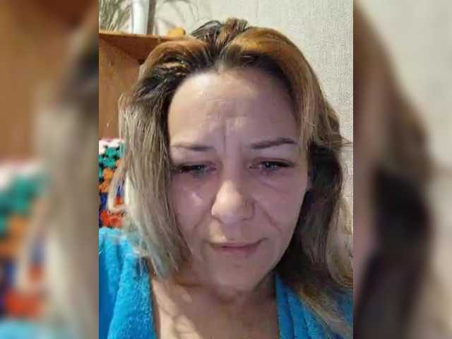 krisred's BongaCams show and profile