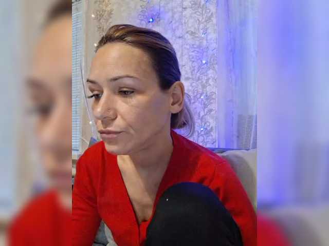 krisred's BongaCams show and profile