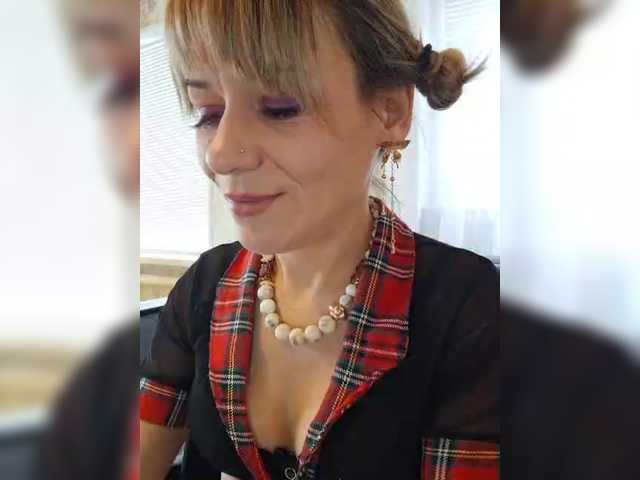 эросцена krisred