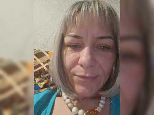 krisred's BongaCams show and profile