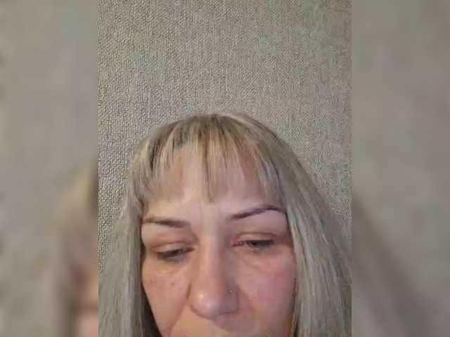 krisred's BongaCams show and profile