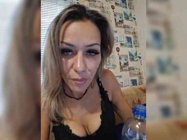 krisred webcam
