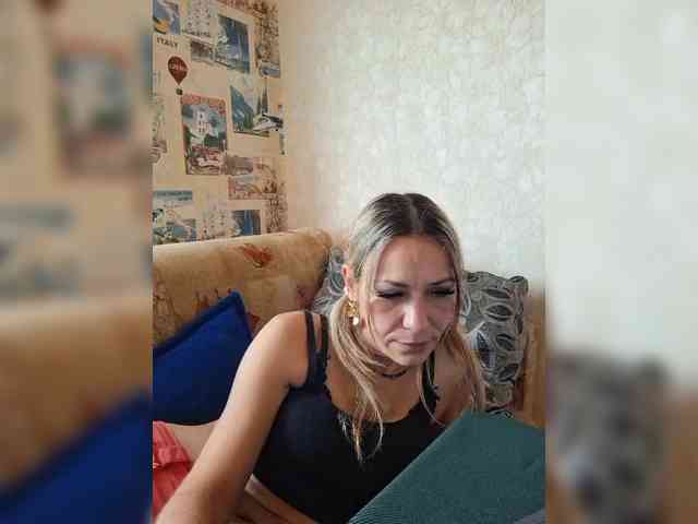 krisred webcam