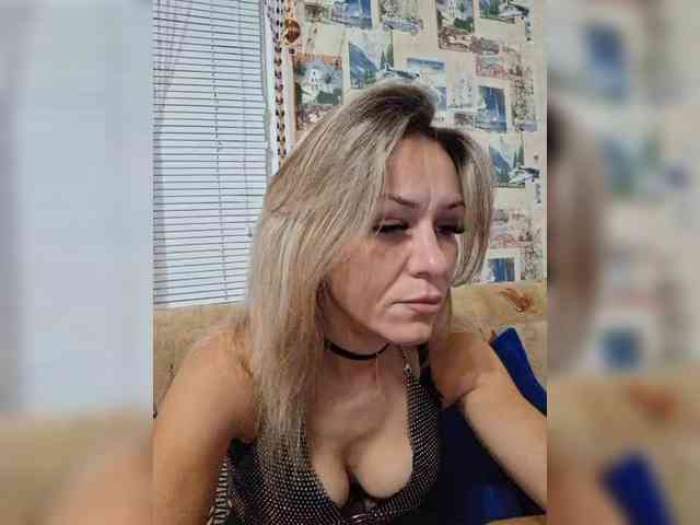 krisred webcam