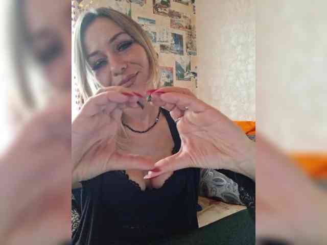 krisred webcam