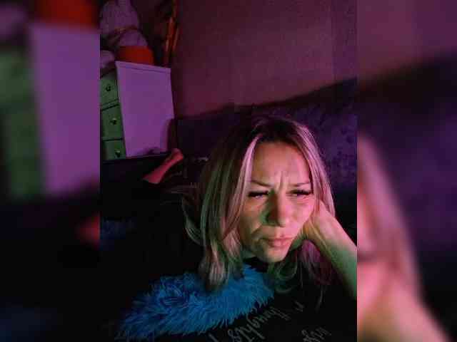 krisred webcam